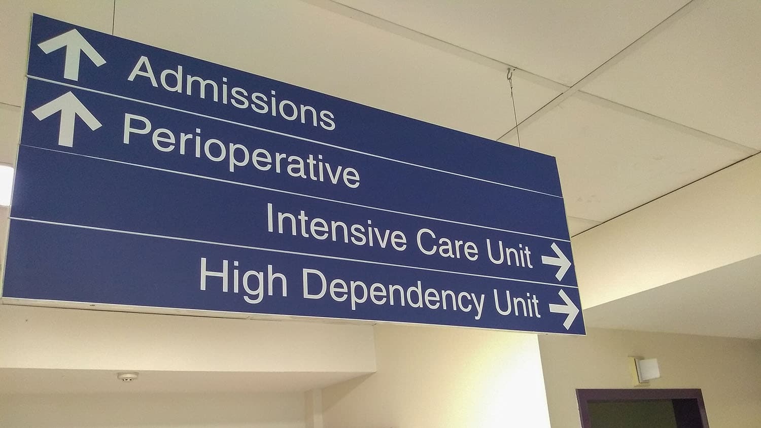 admissions and perioperative / ICU directions sign in a hospital